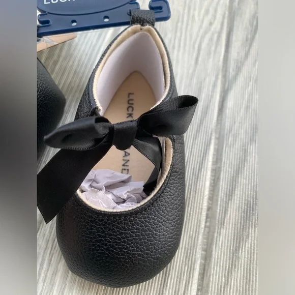 Lucky Brand Crib Shoes Black Bow 6-9 Months Size 3 Baby Girl - Picture 4 of 10